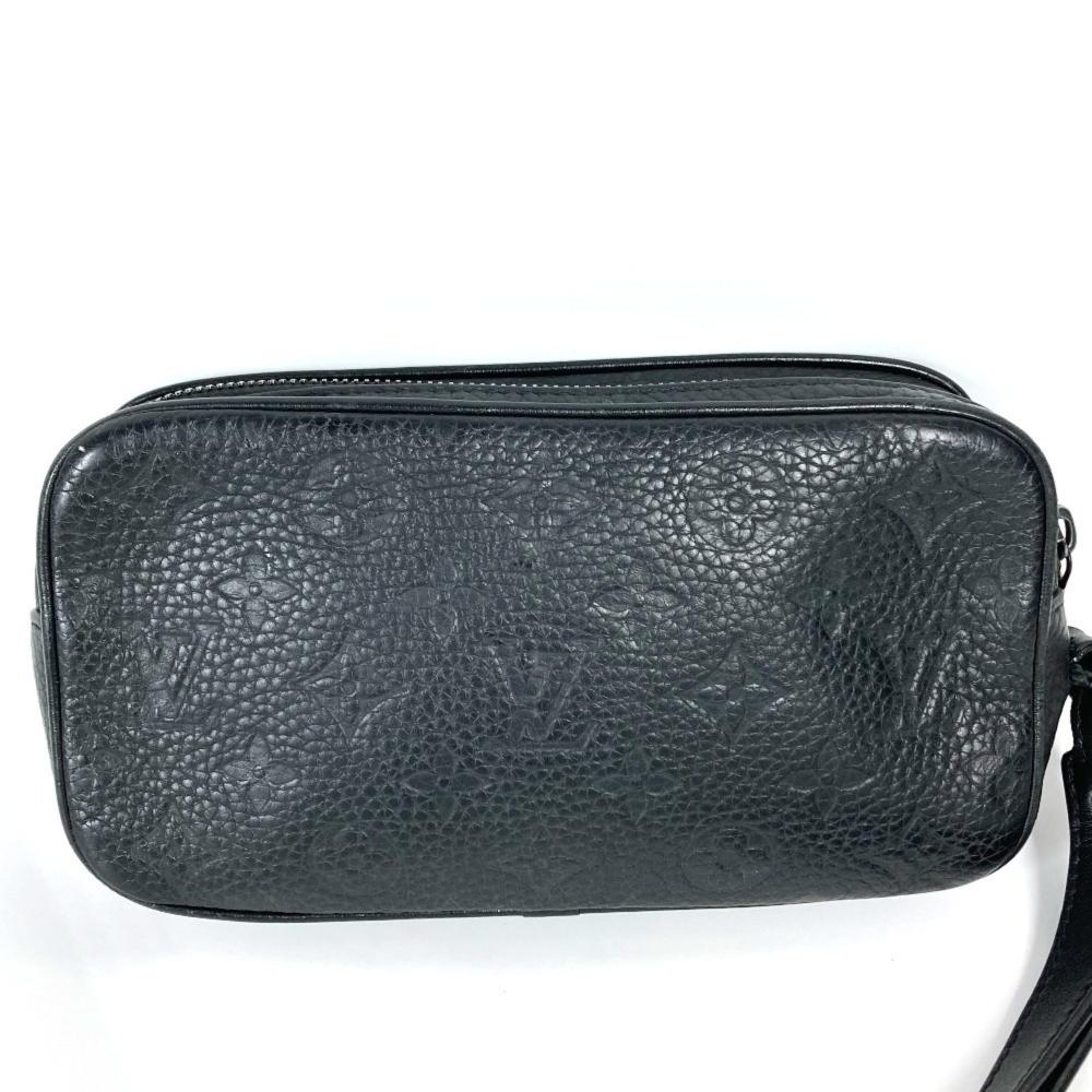 Louis Vuitton Clutch