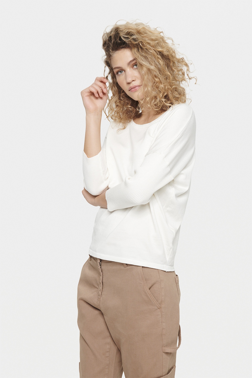 A2561, Milasz Rneck Pullover