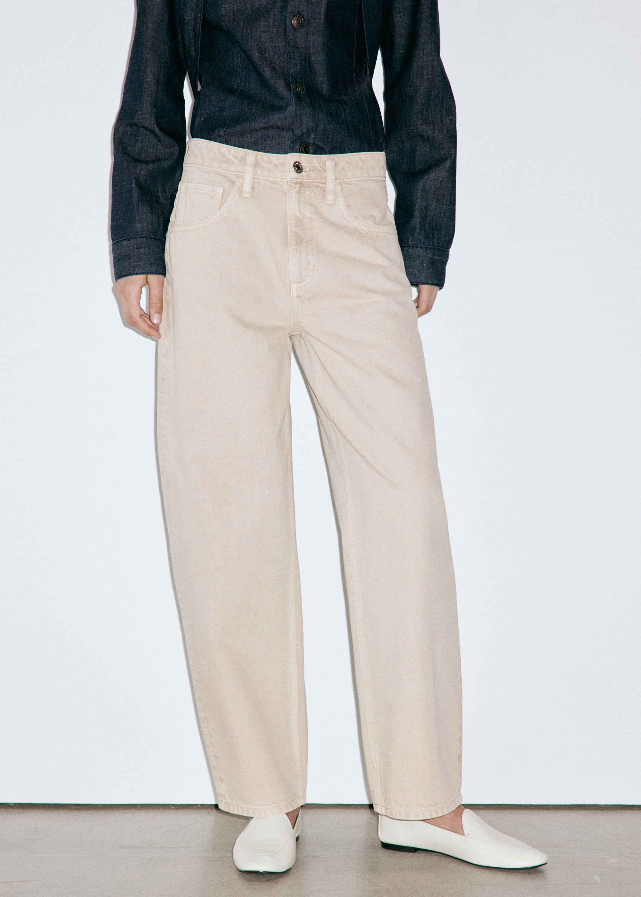 Highrise Balloon Jeans