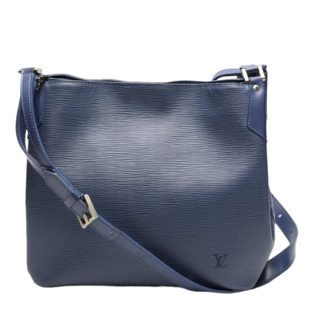 Louis Vuitton Shoulder Bags