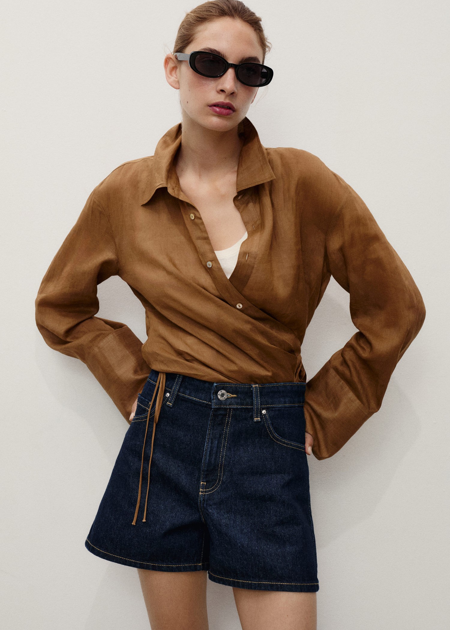 Highwaisted Straight-fit Denim sho