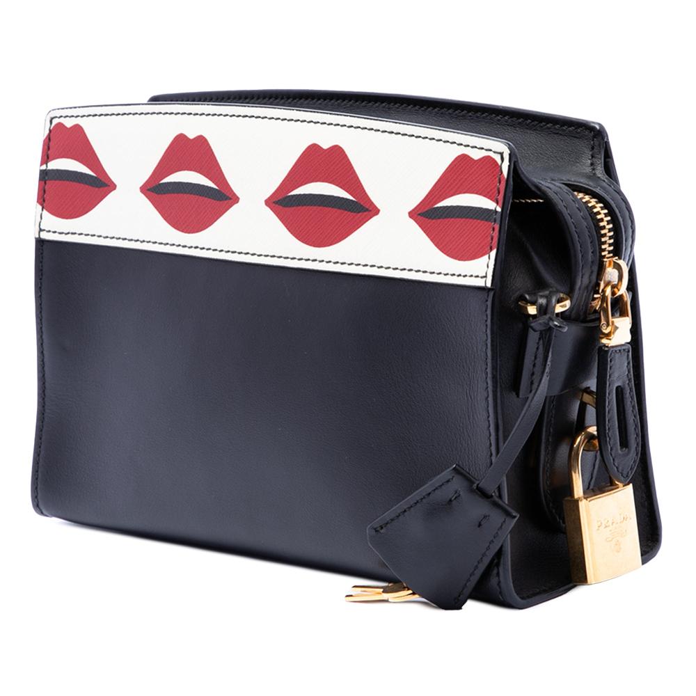 Prada Esplanade