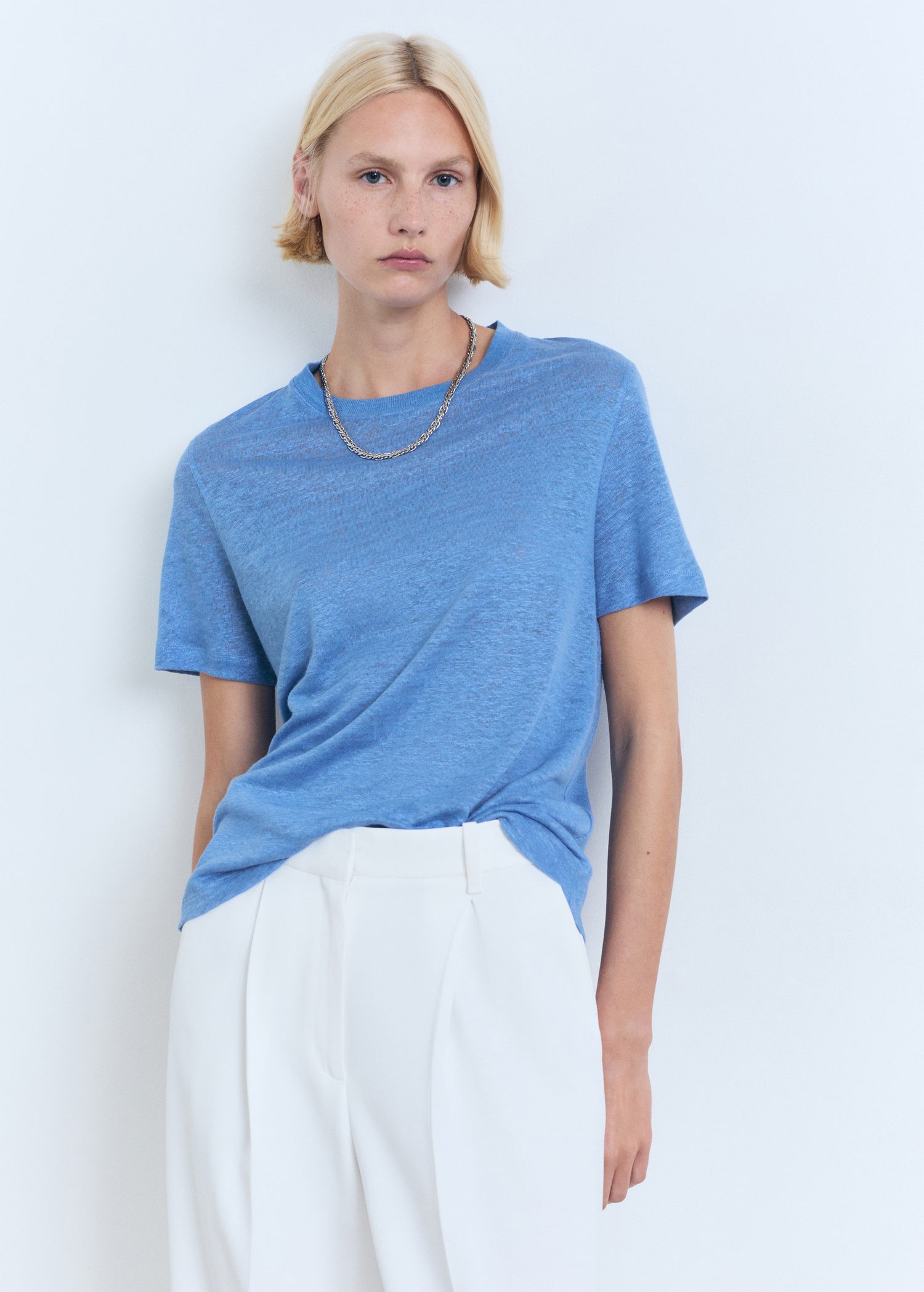 Shortsleeved Linen T-shirt