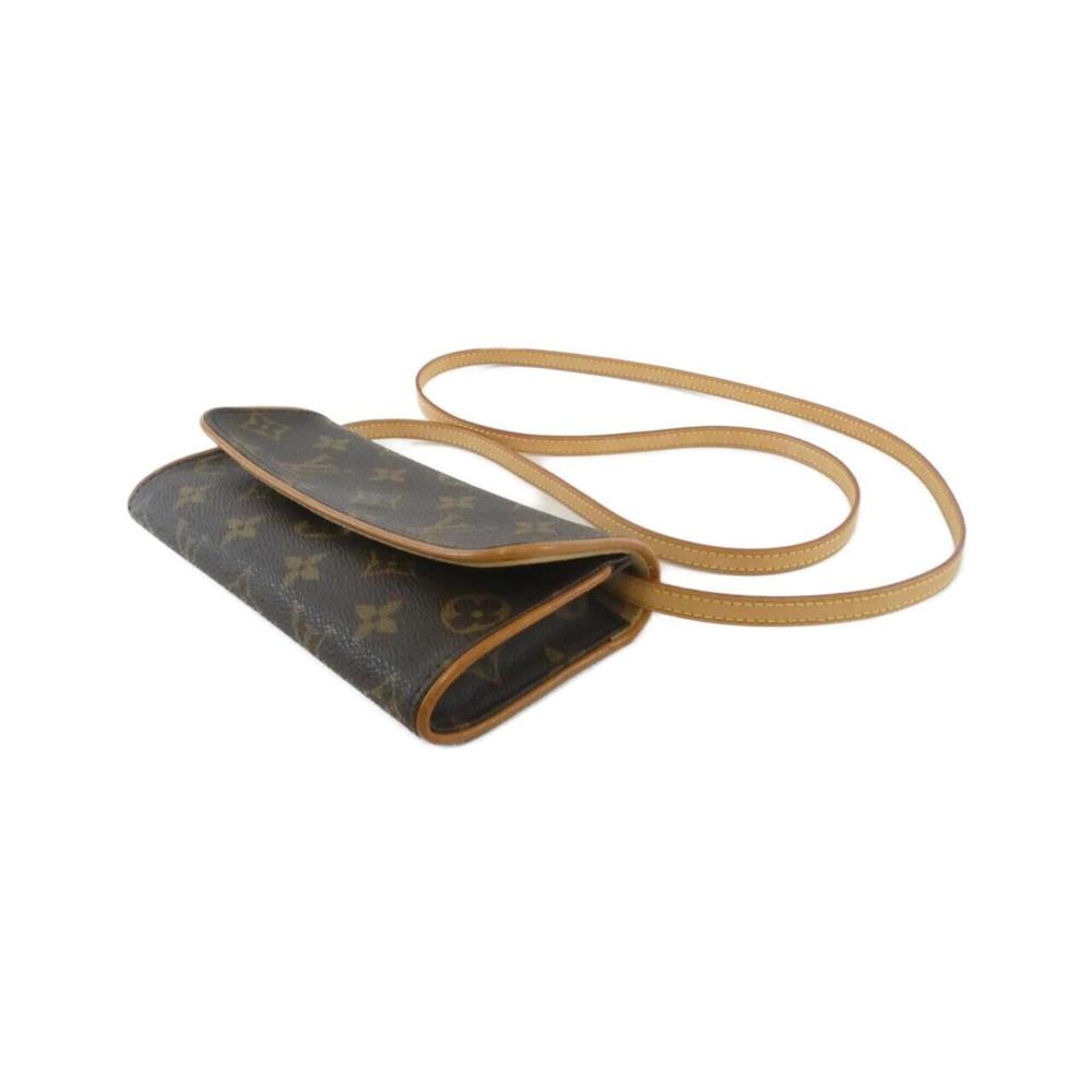 Louis Vuitton Shoulder Bags