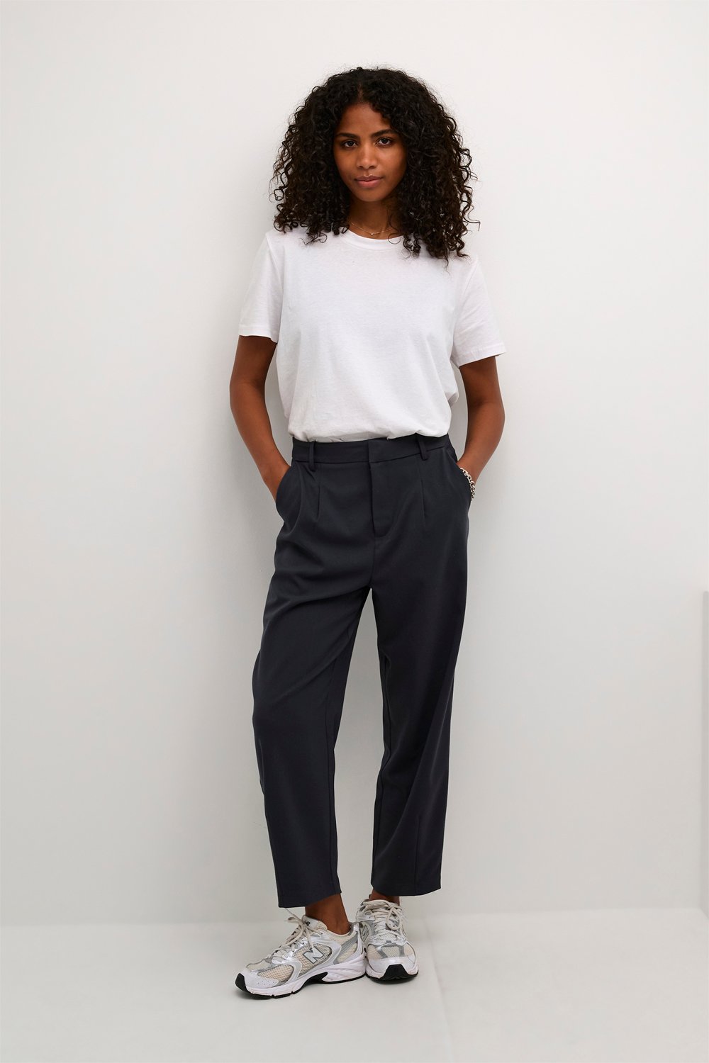 Kamerle 7/8 Pants Suiting