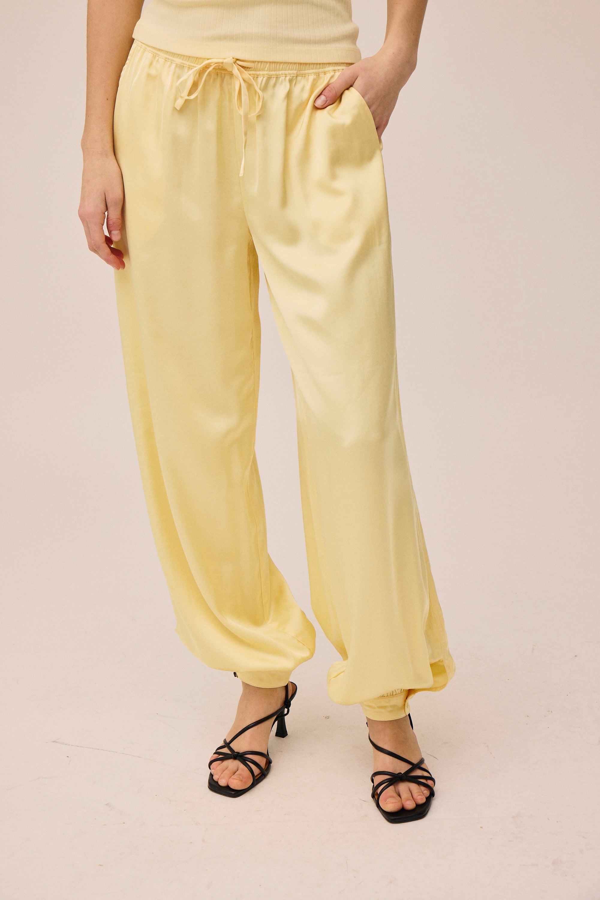 Iris 2 Satin Balloon Pants GRS