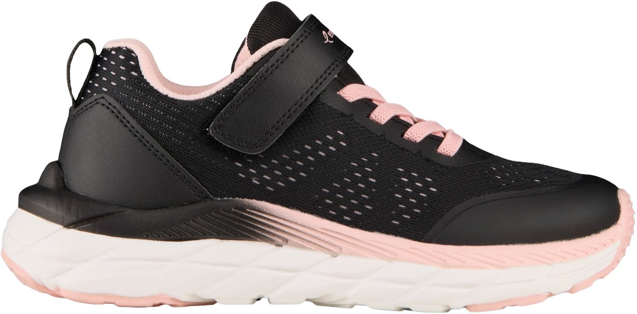 Fusion Sneakers