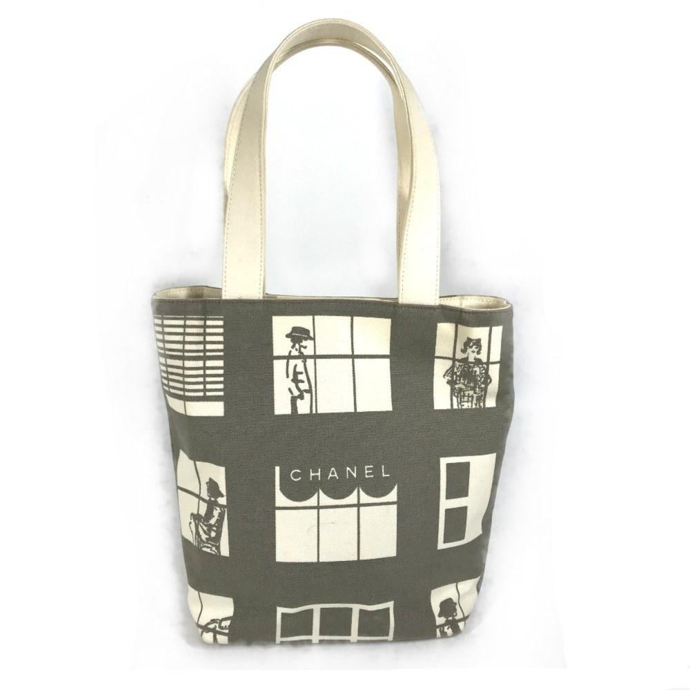 Chanel Shoulder Bag